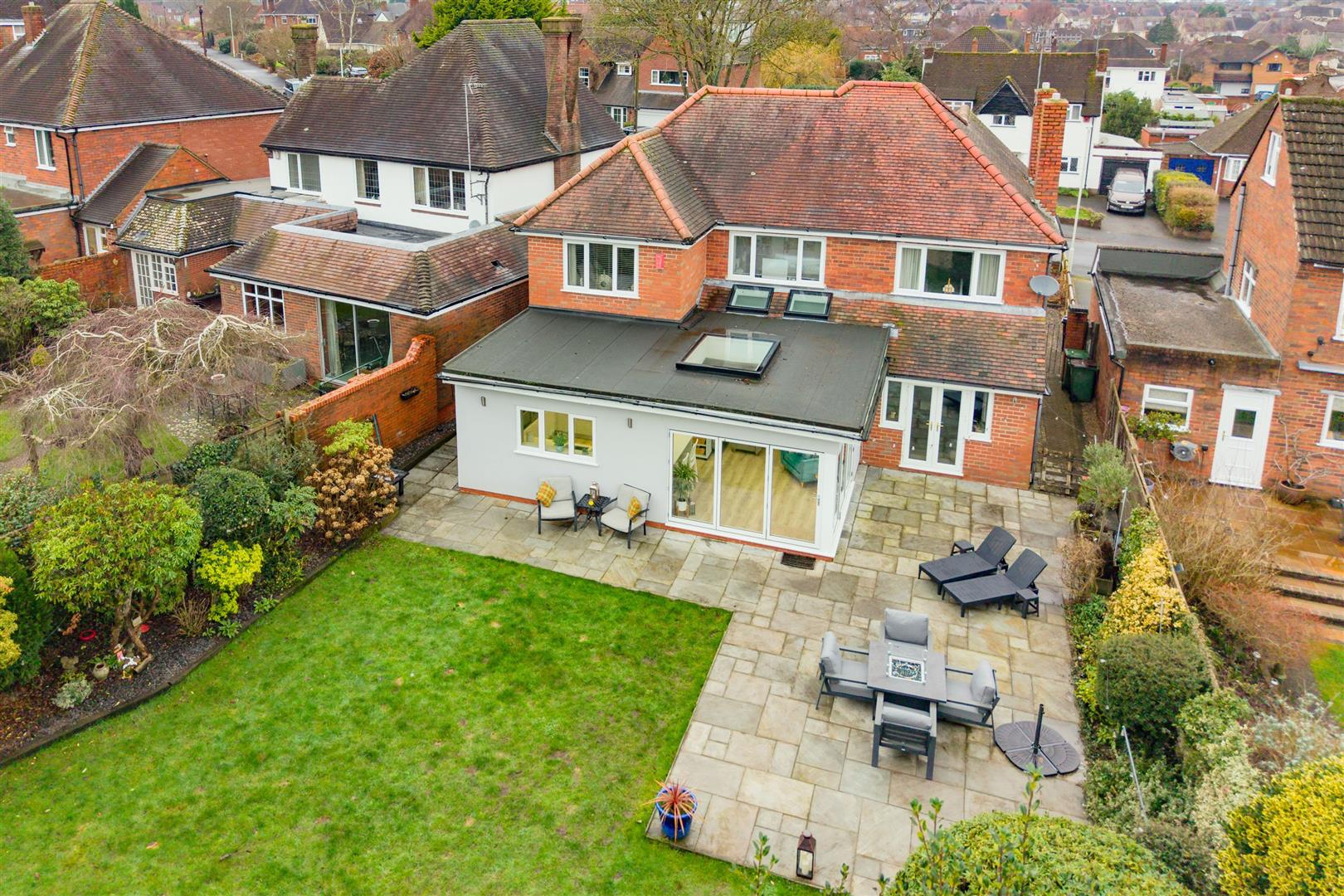 4 bed property in Eveson Road, Stourbridge